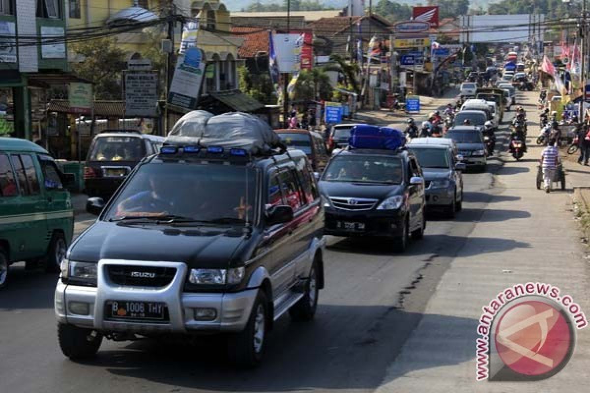 Arus Mudik Jalur Selatan Jateng Rami Lancar