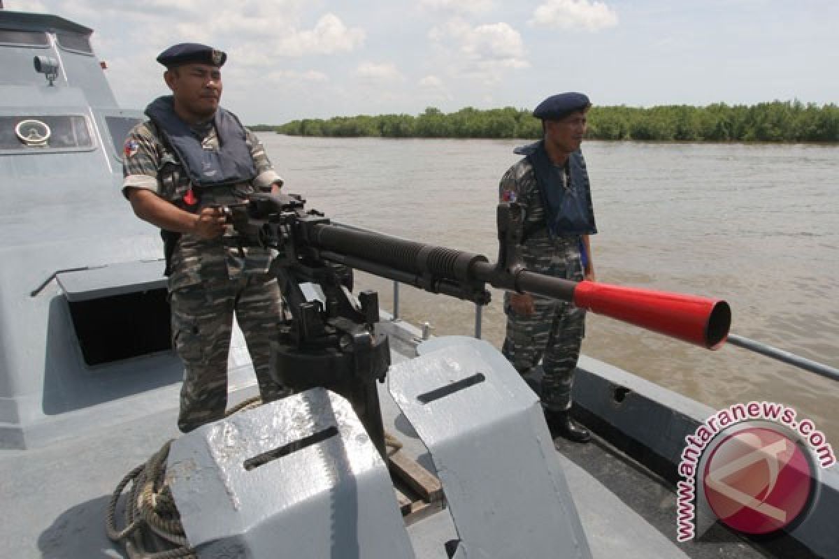 Gerombolan Perompak Selat Malaka Sandera ABK dan Kuras Minyak Kapal Singapura