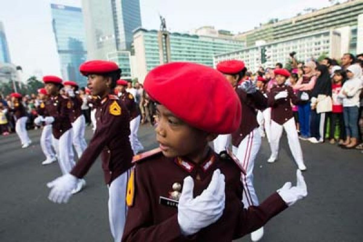 Jokowi "Standing Ovation" untuk pertunjukan polisi cilik