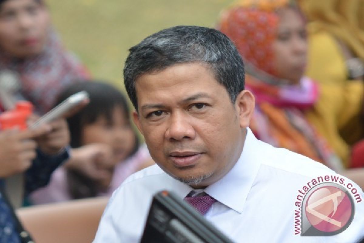 Fahri Hamzah Mempertanyakan Maksud PAN Mendukung dan Bergabung Pemerintah