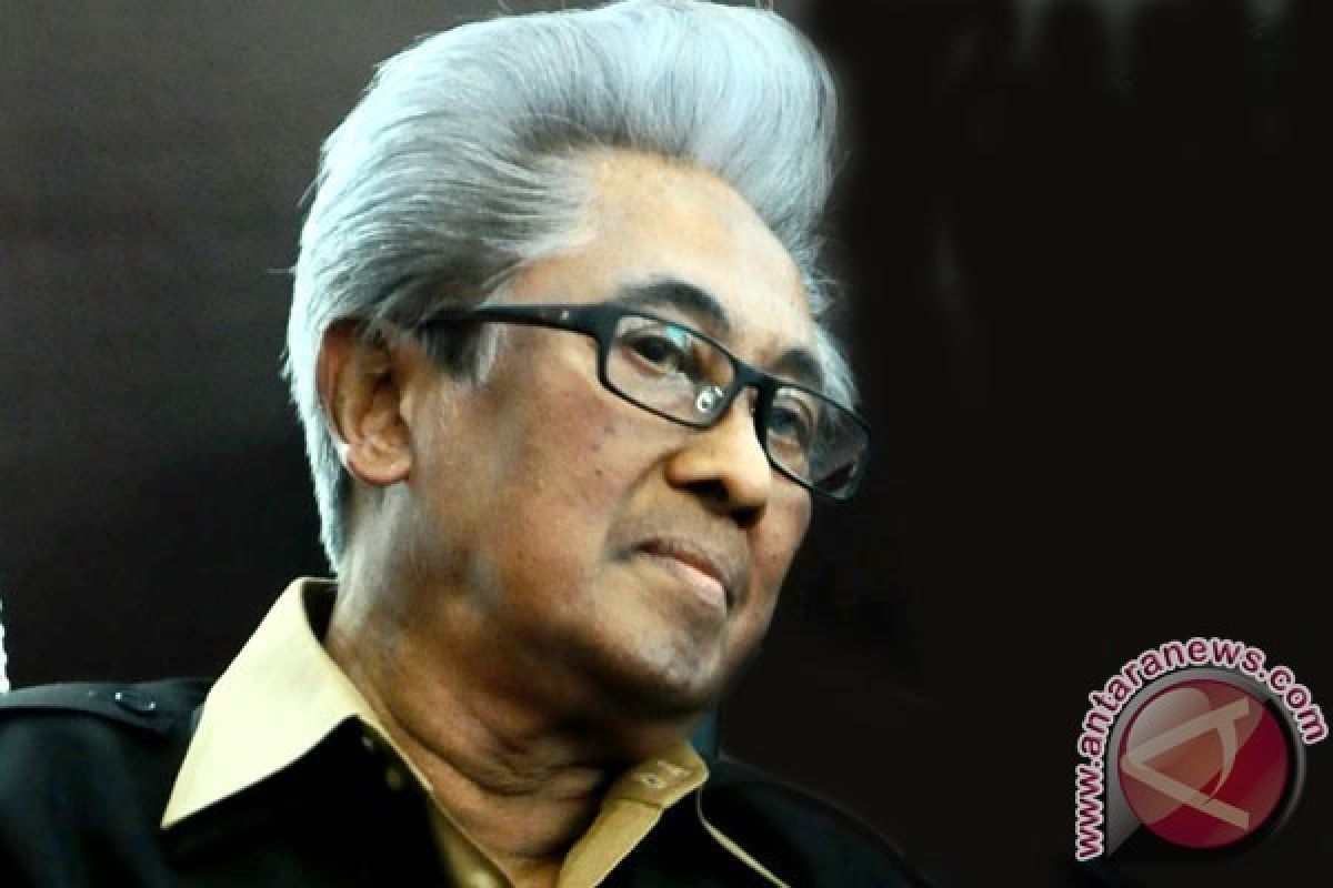 Pengacara Senior Adnan Buyung Nasution Meninggal