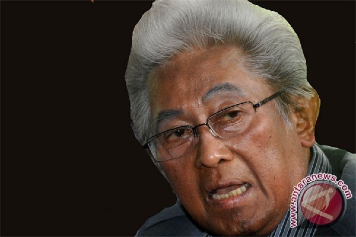 Presiden Berduka atas Meninggalnya Adnan Buyung