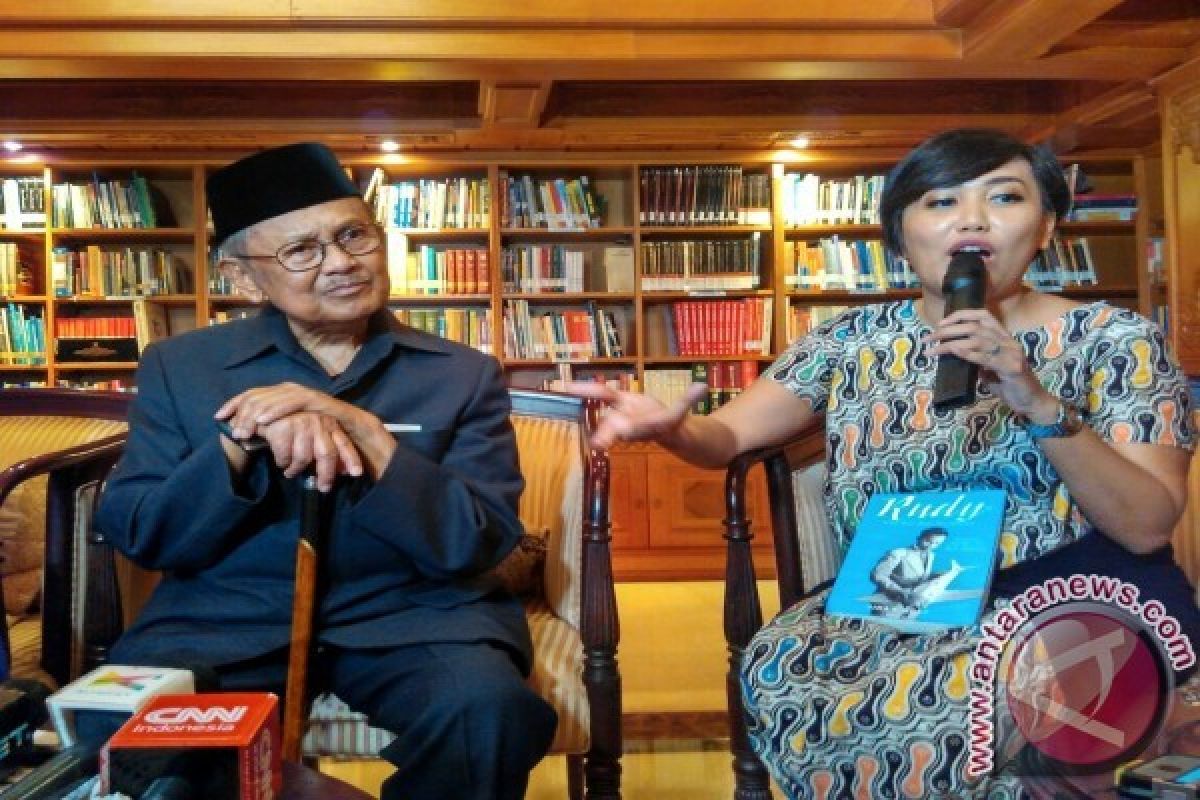 Rahasia Jadi Pintar Ala Habibie