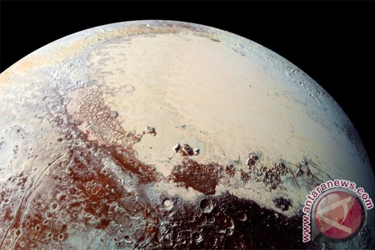 Ilmuwan Ungkap Temuan Baru dalam Misi ke Pluto