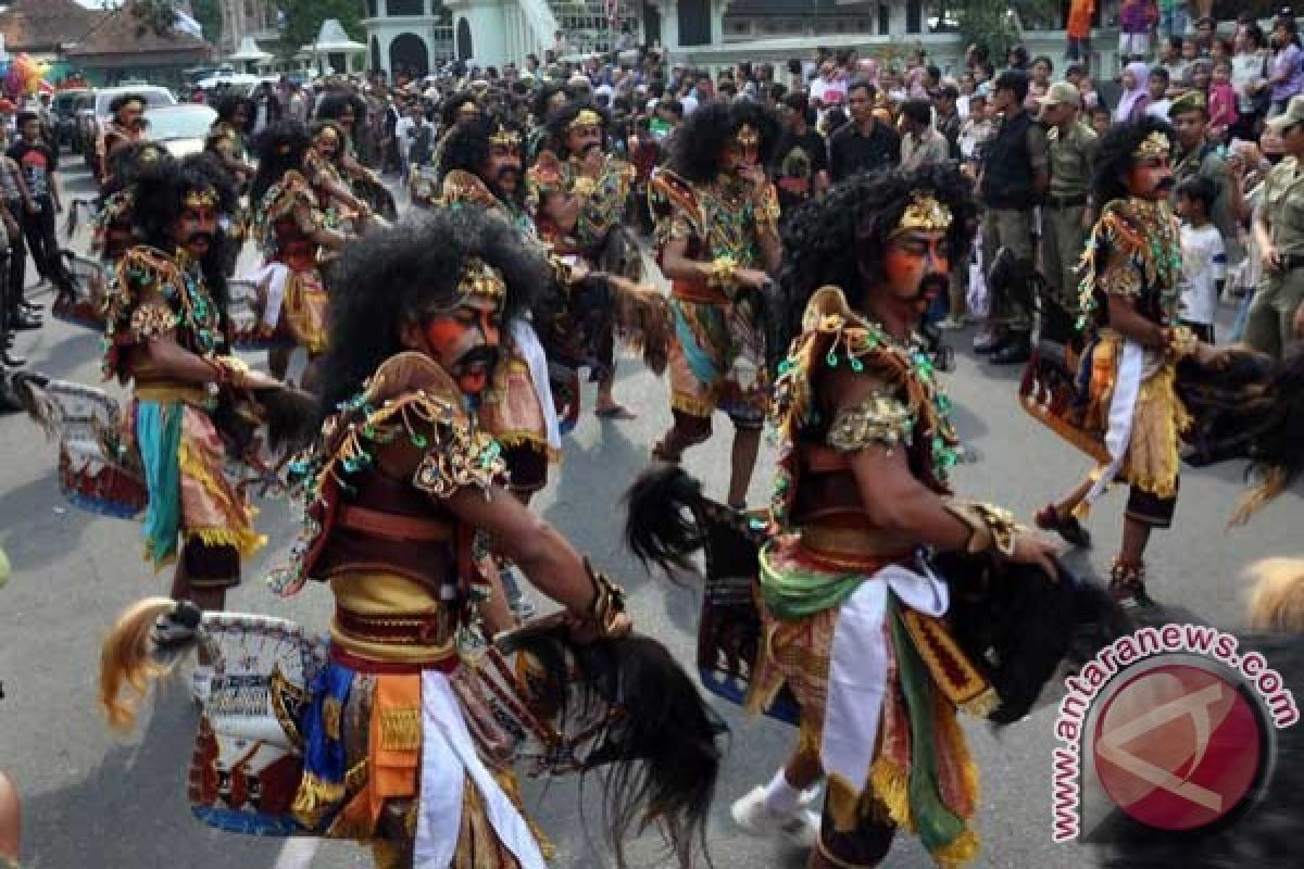 Kuda Lumping Ramaikan Hari Jadi Temanggung