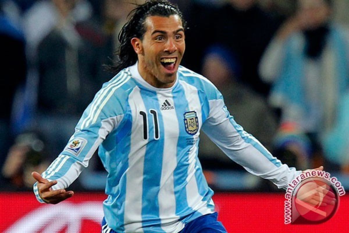 Hati Carlos Tevez Tertambat untuk Manchester City