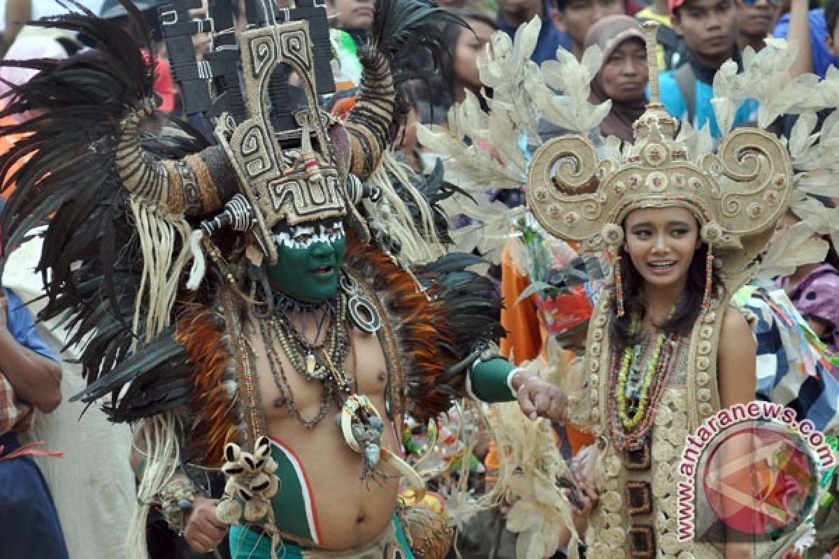 Seniman Lima Gunung Meriahkan Festival Borobudur