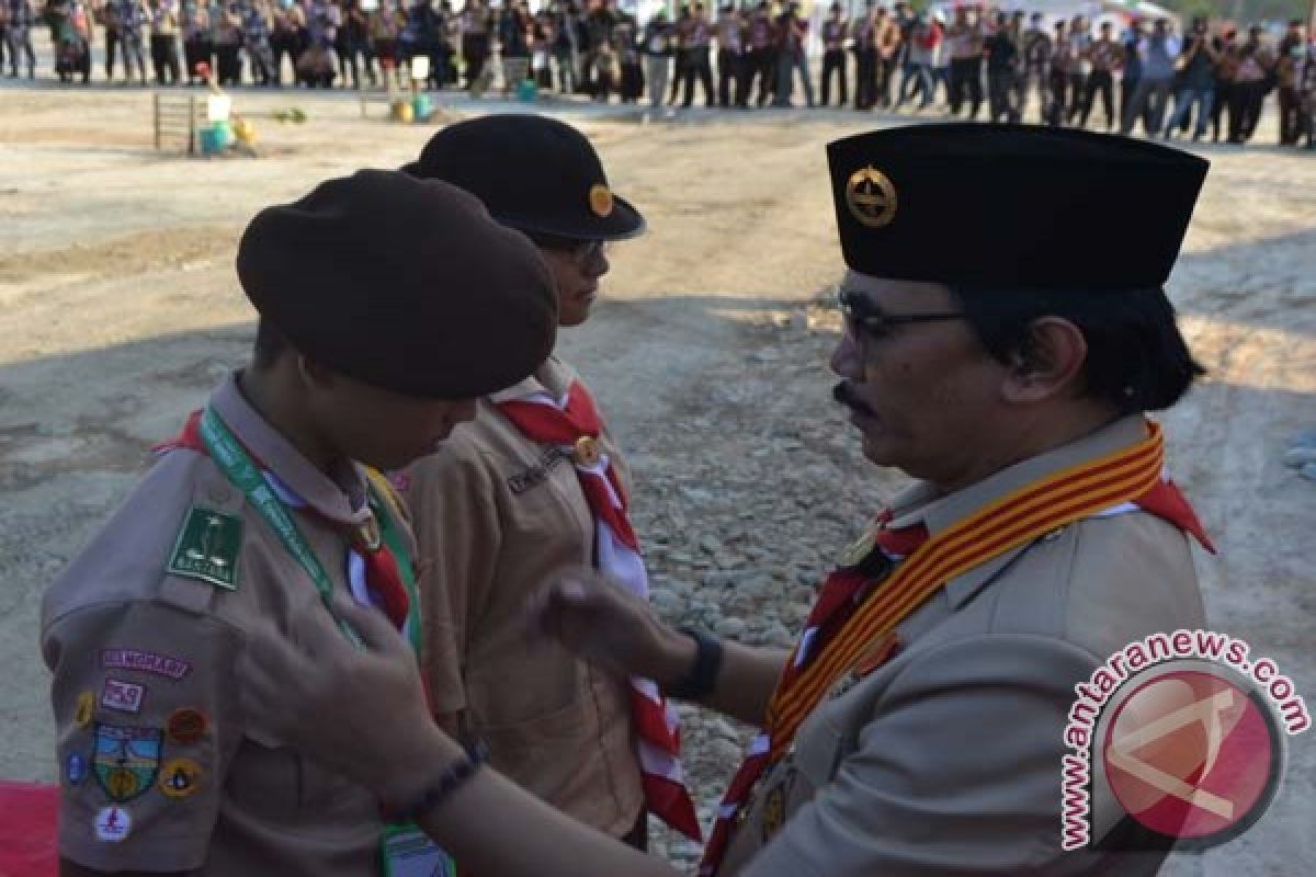 Adiyaksa Dault Puji Keberhasilan Pembangunan Sultra 