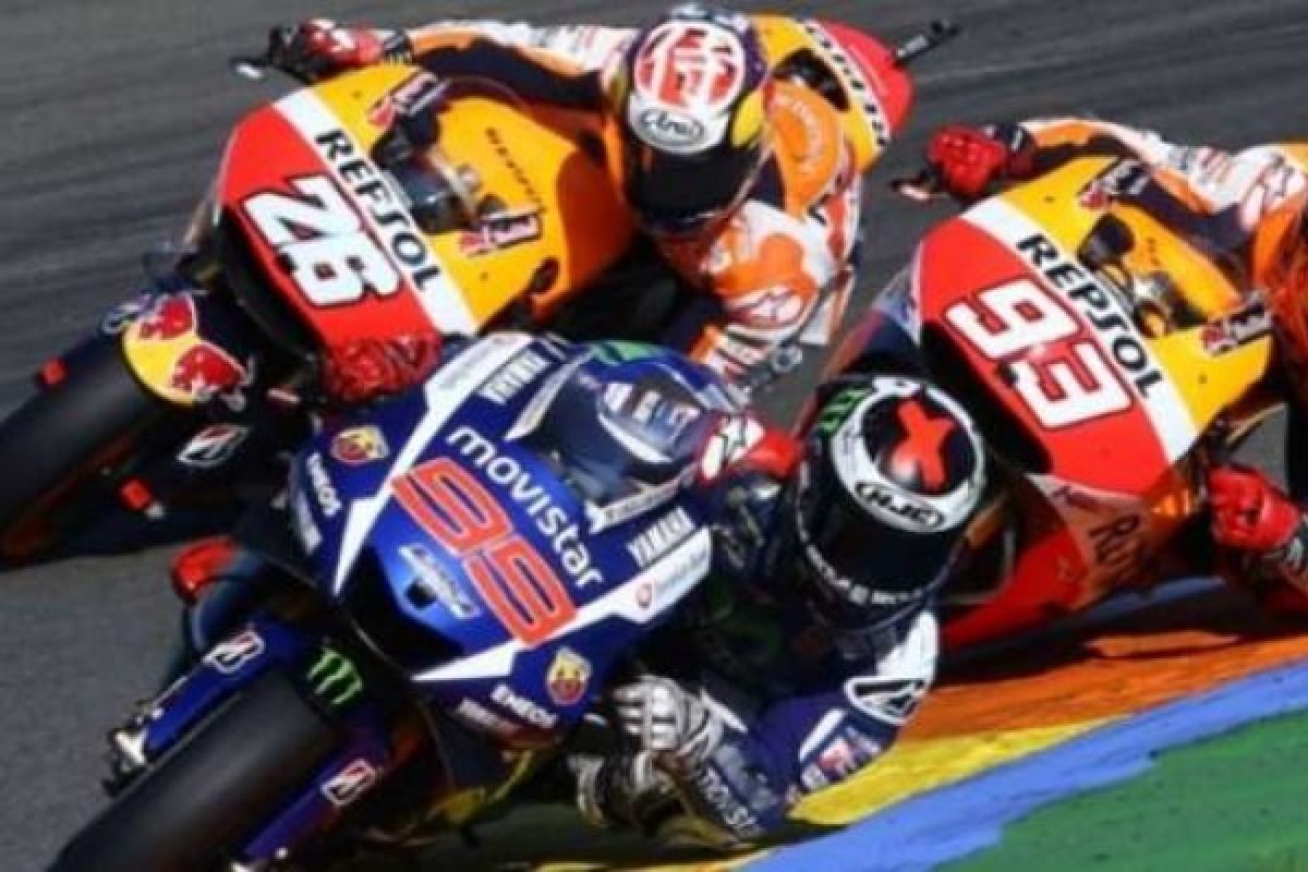 Lorenzo Akui Didukung Oleh Marquez Dan Pedrosa Di MotoGP Valencia