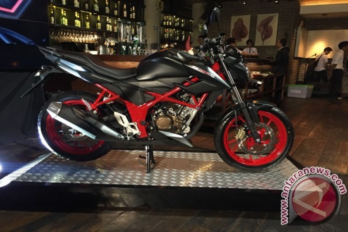 Honda CB150R StreetFire Ditargetkan Laku 21 Ribu Unit Tiap Bulan