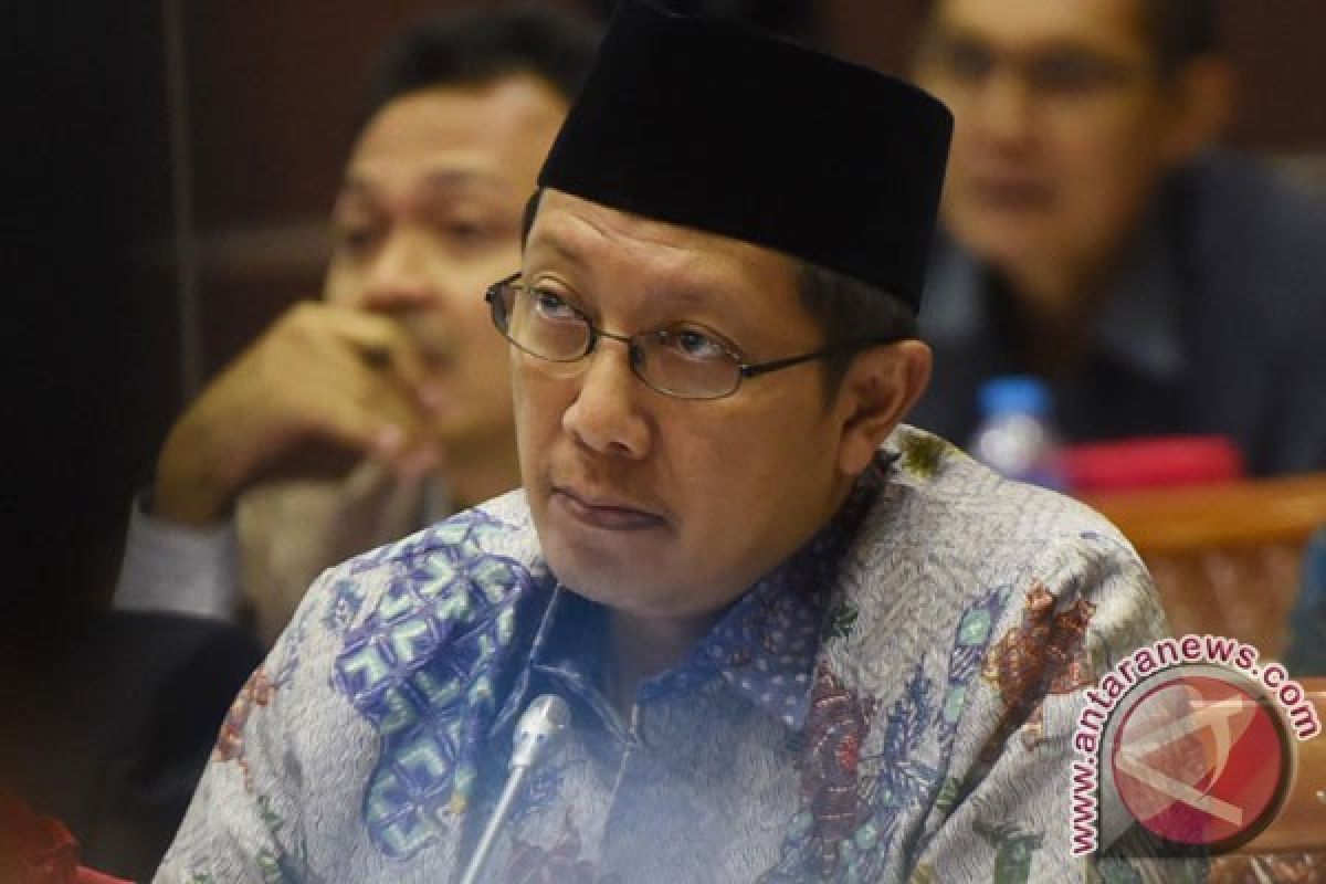 Menag Minta Penggunaan Sampul Alquran untuk Terompet Diusut Tuntas