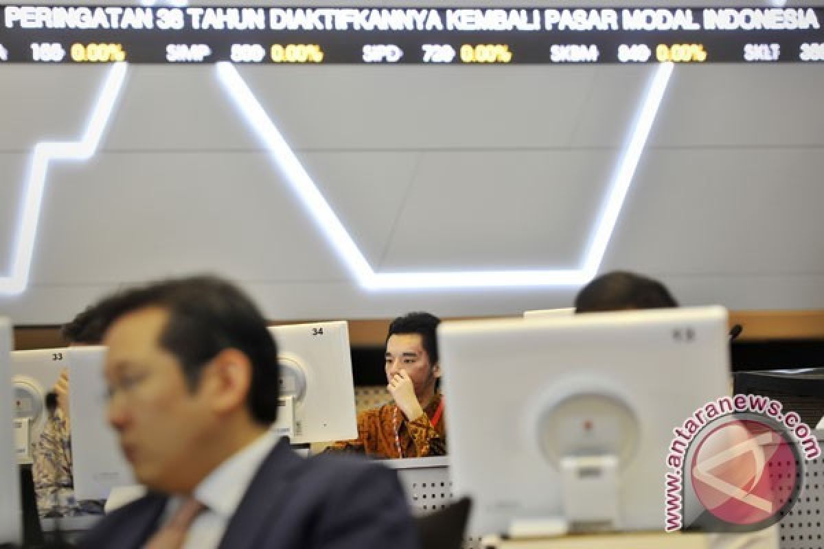 IHSG Dibuka Melemah 12,84 Poin di Awal Tahun