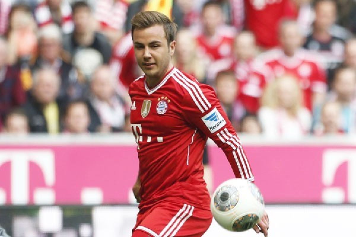 Badai Cedera, Liverpool Incar Mario Goetze