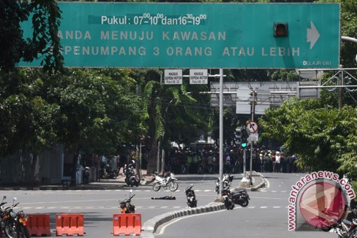 Pembom Sarinah Bawa Senjata dan Tanpa Topeng