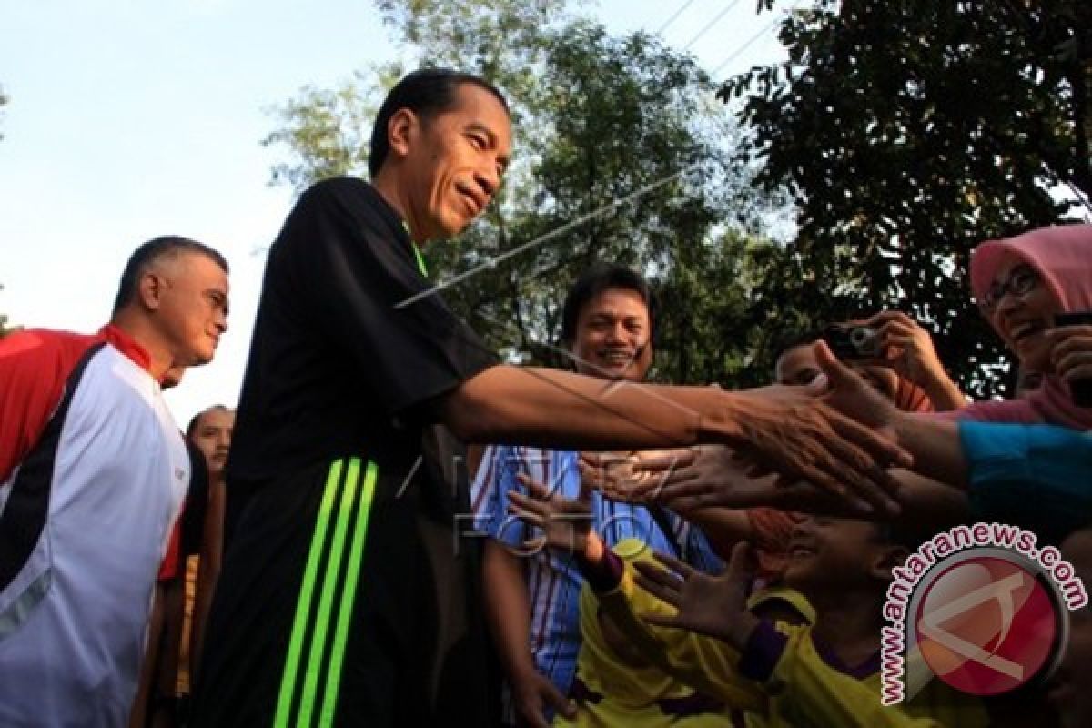 President Jokowi Joins Car-Free Day In Solo