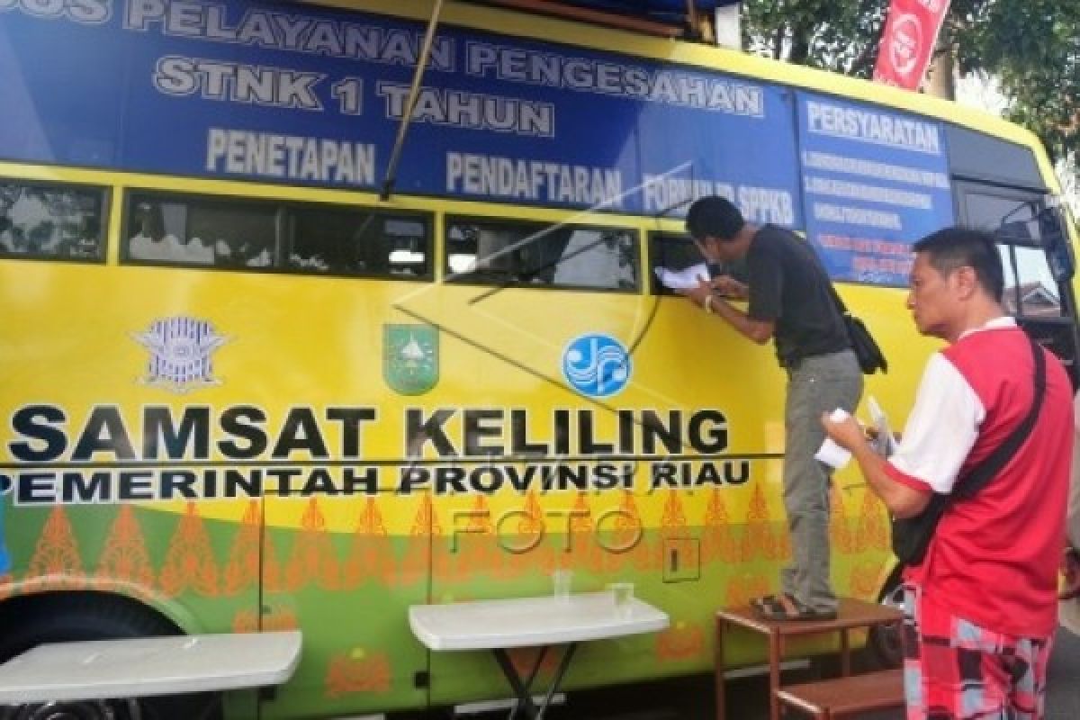 Masyarakat Panam bisa bayar pajak kendaraan di bus Samsat Keliling