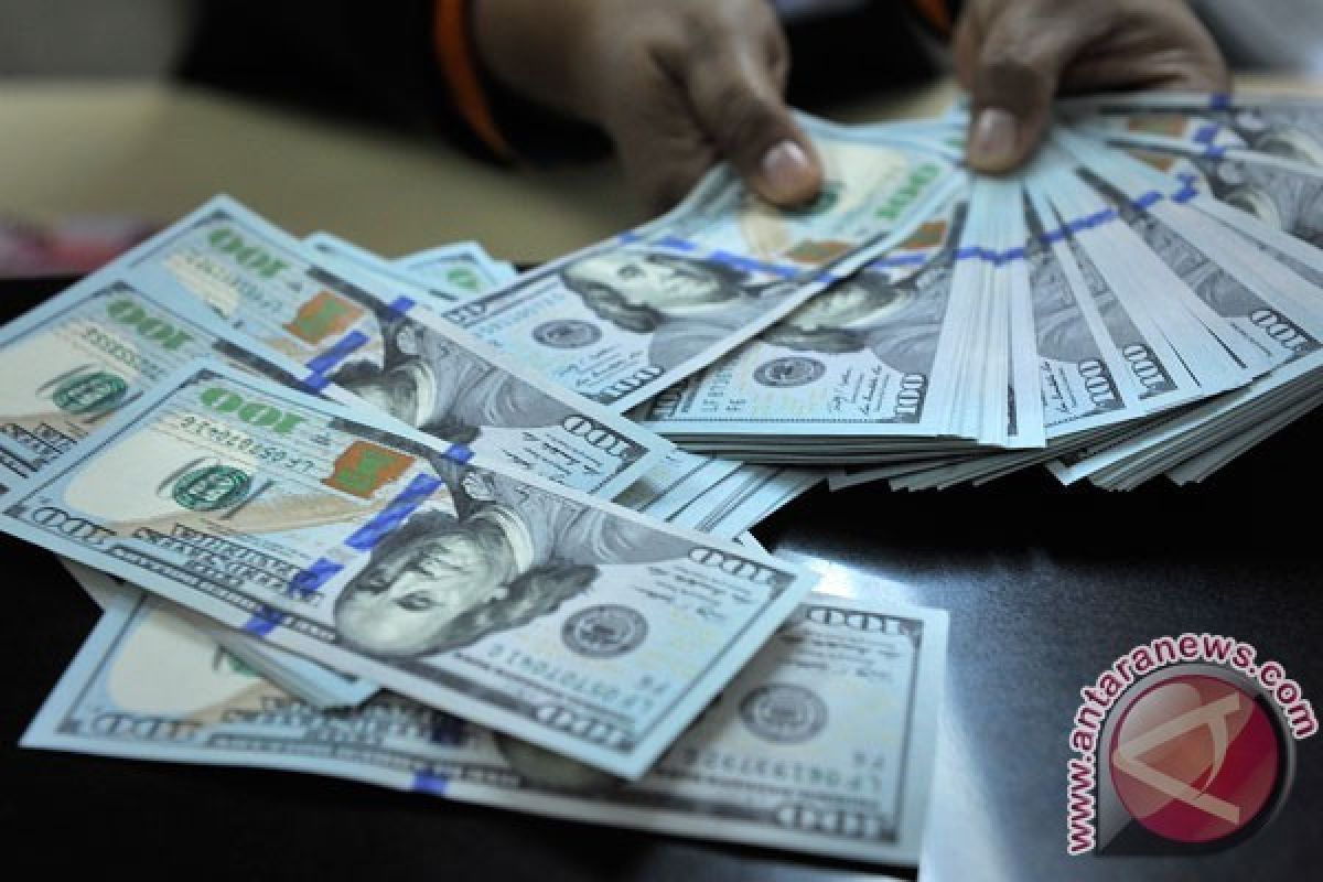 Dolar AS Melemah di Tengah Meningkatnya Ketidakpastian Politik