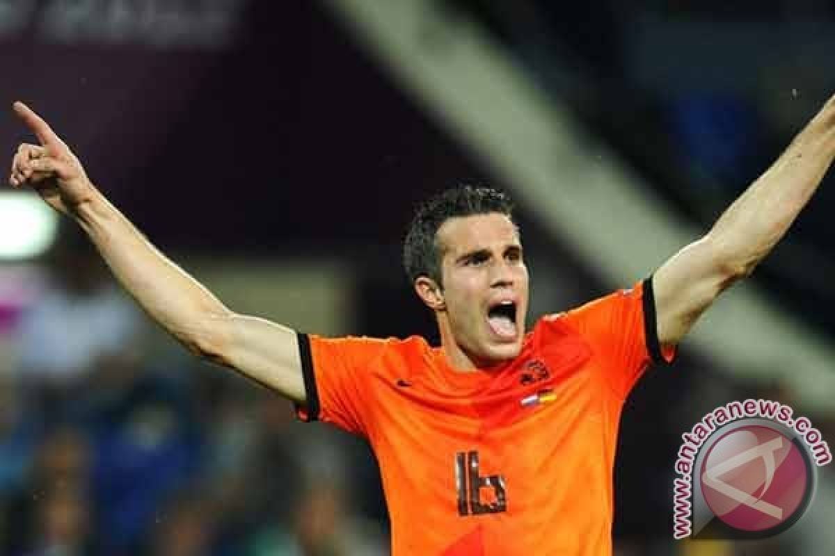 Van Persie Tak Masuk Skuat Belanda