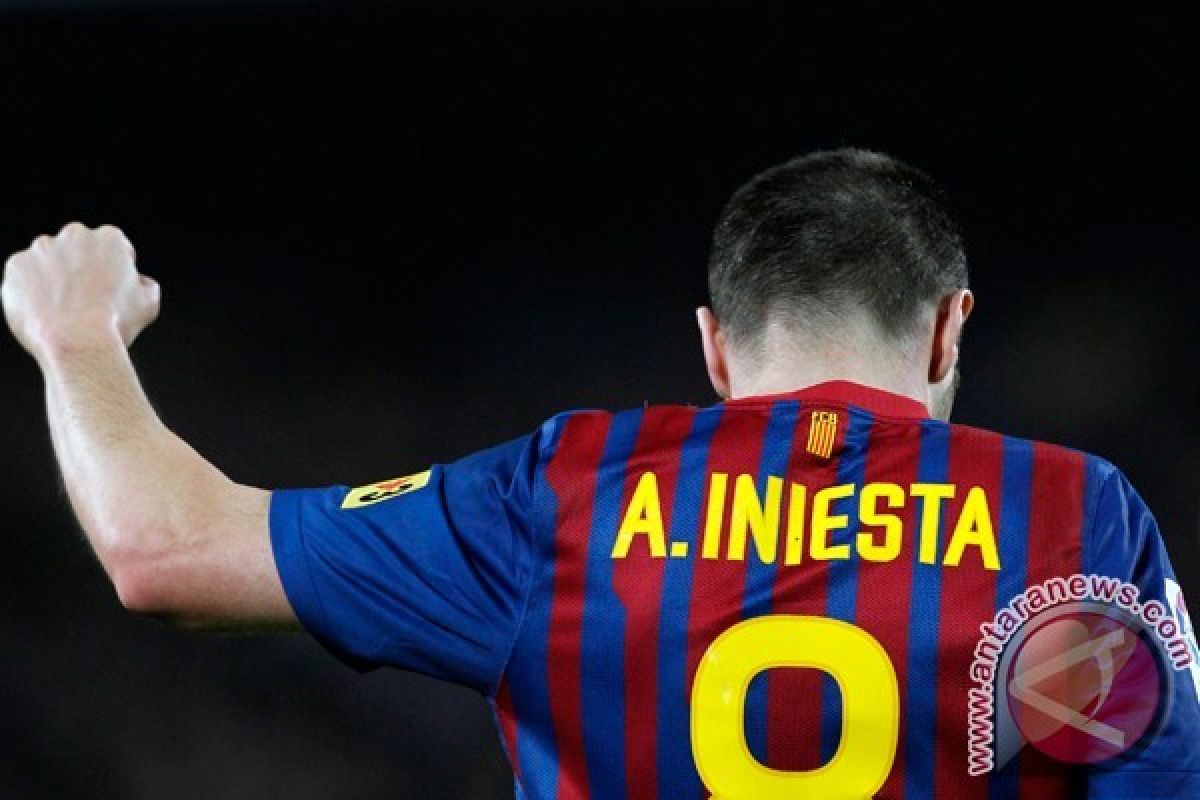 Iniesta Bertekad Menangkan El Clasico untuk Mengenang Cruyff