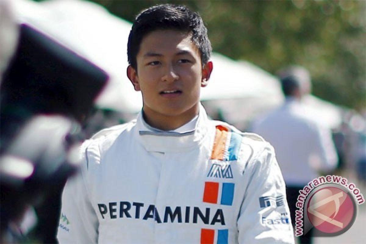 Rio Haryanto Perbaiki Catatan Waktu dalam Latihan di Bahrain