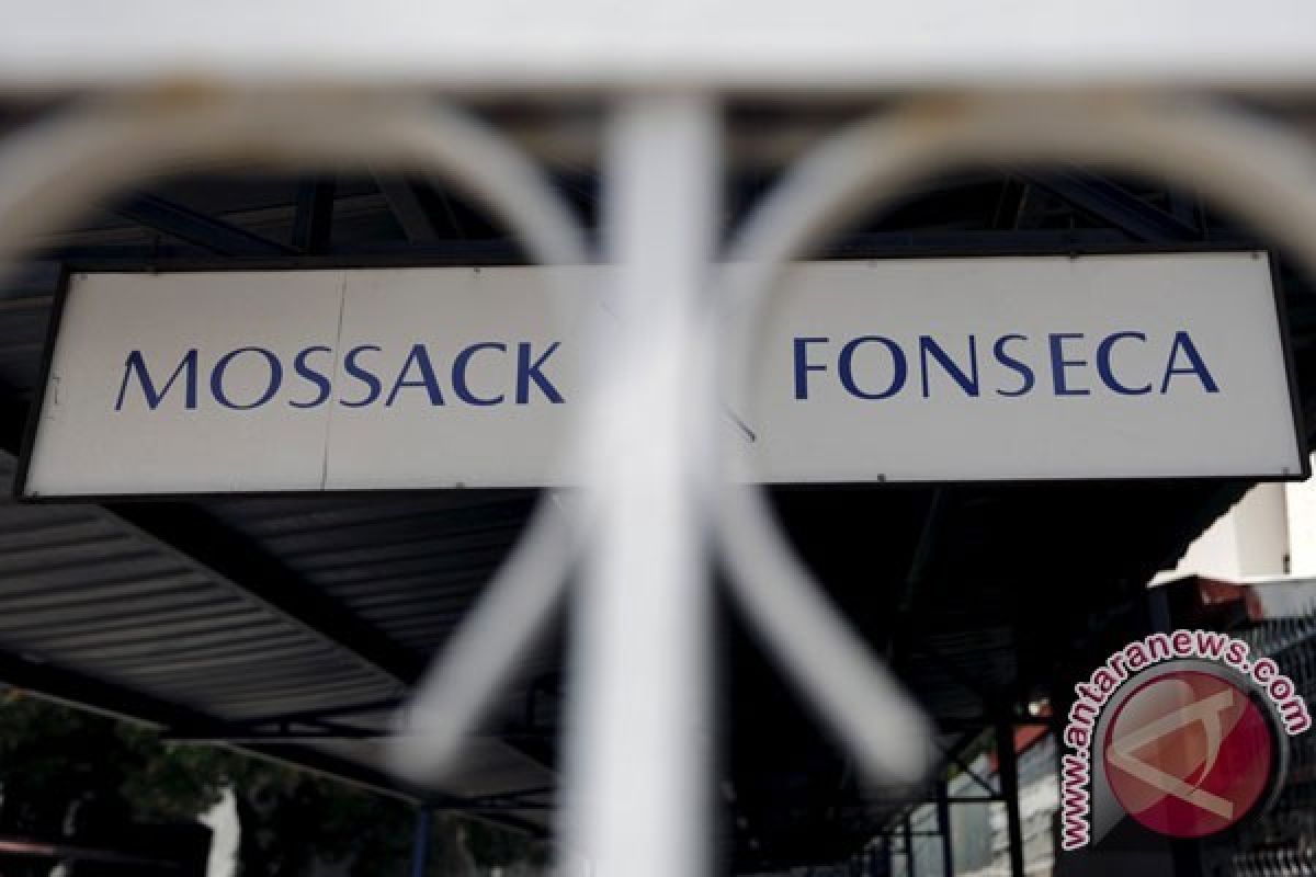 "Panama Papers", El Salvador Geledah Kantor Mossack Fonseca