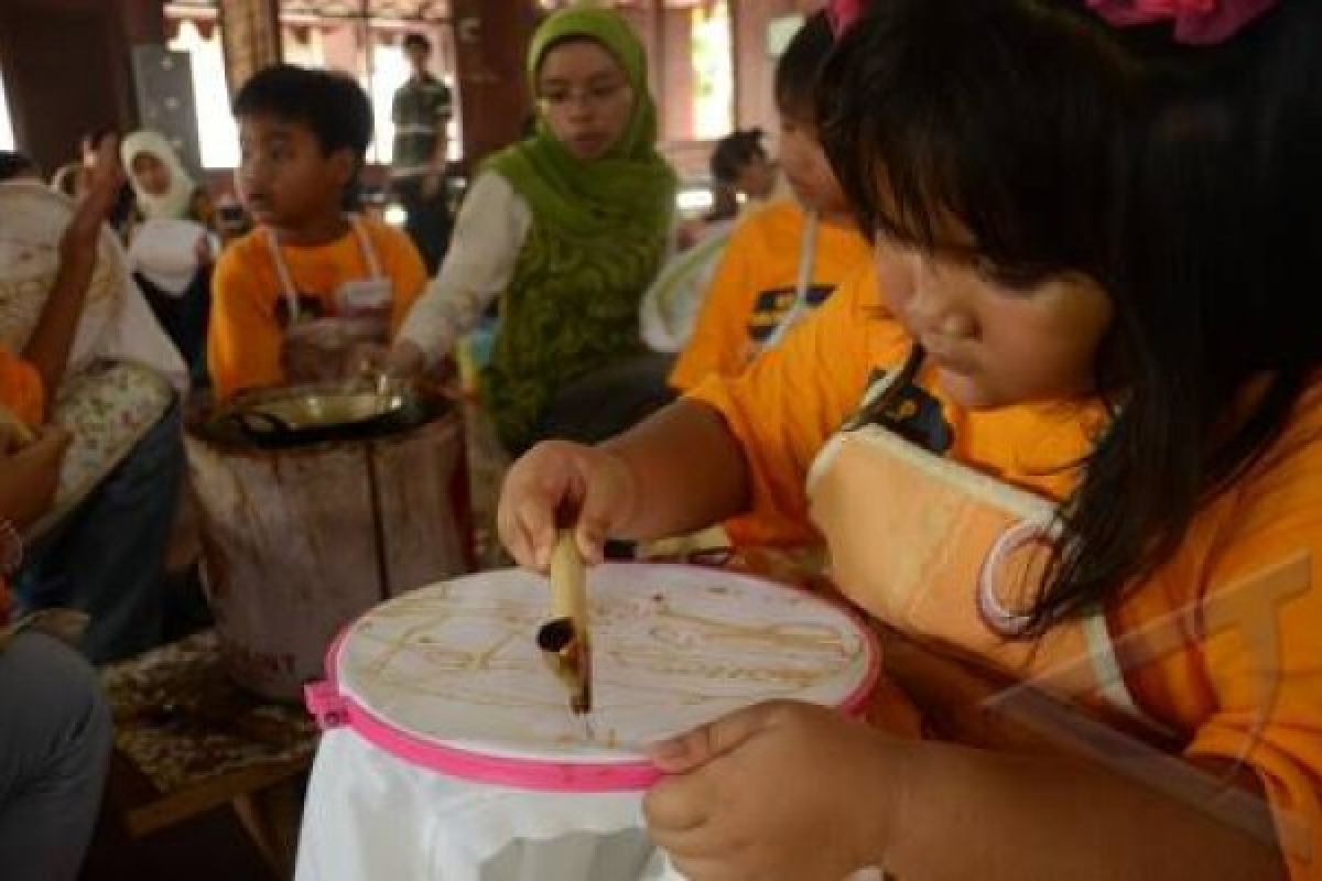 MEA, Pekalongan Optimistis Batik Rebut Pasar