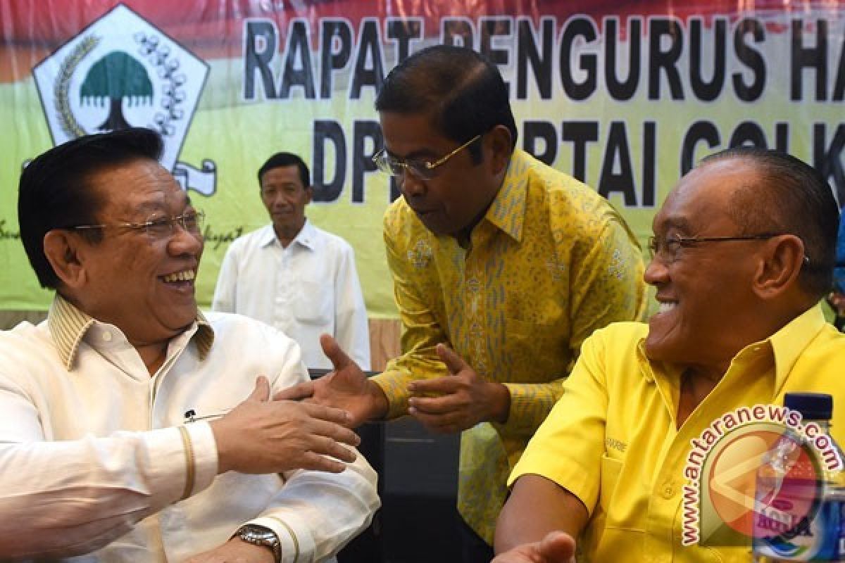 Agung-ARB Sepakat Serahkan Kepemimpinan Golkar kepada Generasi Muda