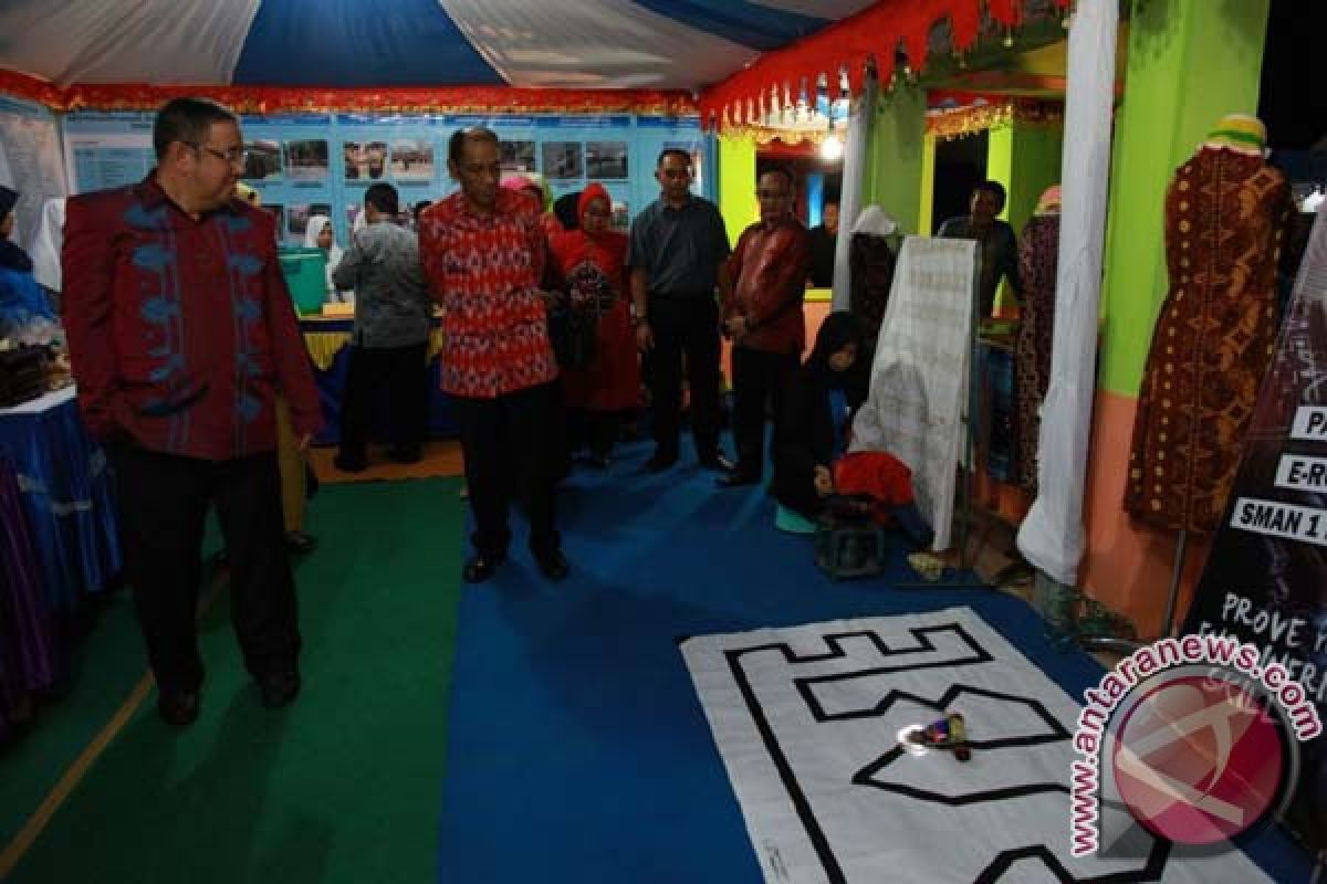 Dinas Dikbud Kendari Promosikan Hasil Kerajinan Siswa