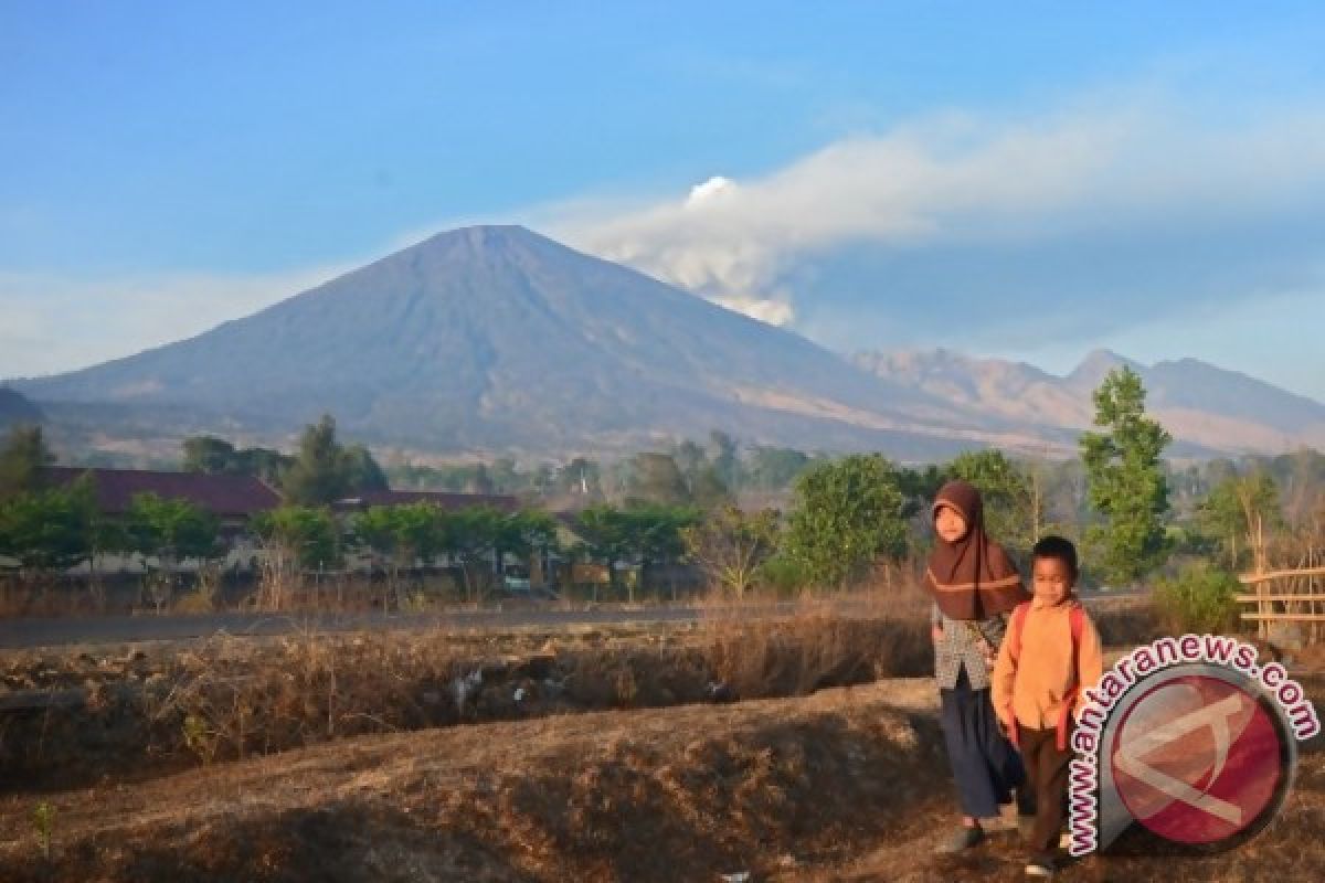 Gunung Rinjani Diusulkan Jadi "Unesco Global Geopark" 