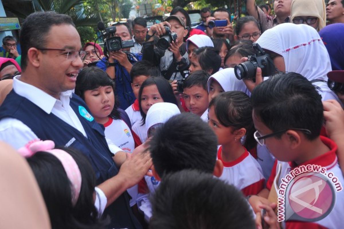 Anies akan padukan KIP dengan KJP