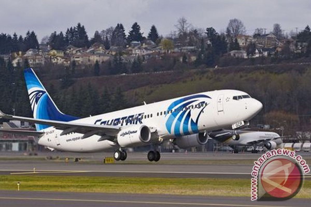 EgyptAir MS804 yang Hilang Dua Kali Belok Tajam