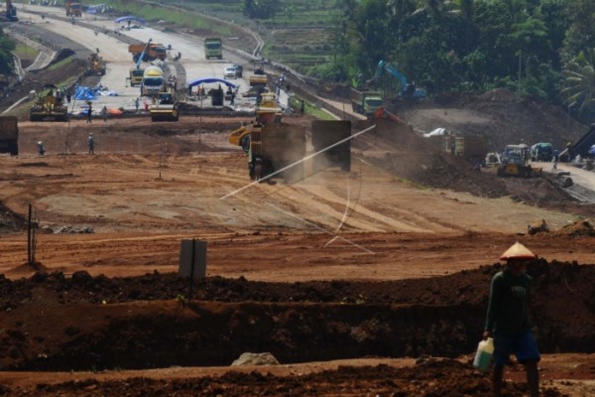 Menteri PU: Pengerjaan Jembatan Tol Bawen-Salatiga Harus Hati-hati