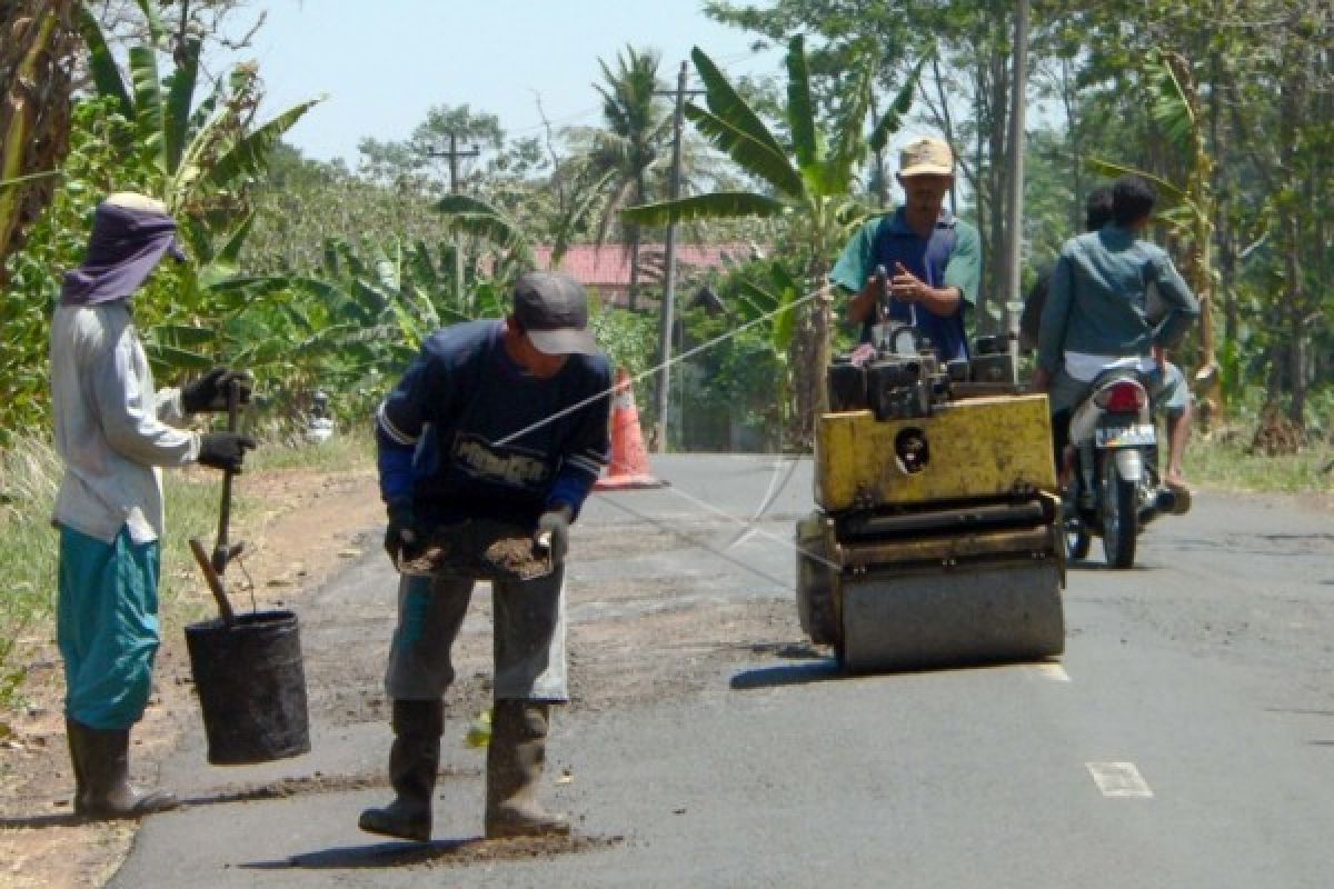 Jalur Alternatif Bawen-Salatiga Molor Akibat Hujan