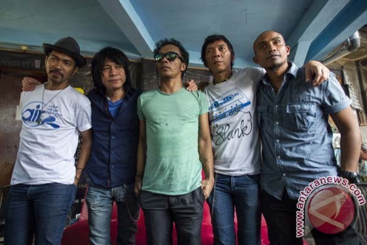 Slank: Ajak PenggemarnyaTetap Melawan Narkoba