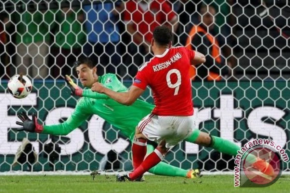 Robson Kanu Pemain Terbaik Laga Wales Versus Portugal