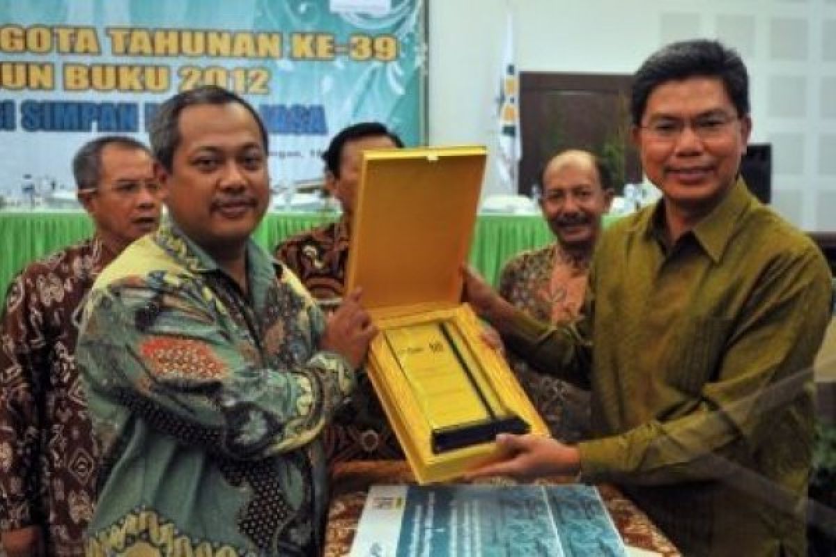 Kospin Jasa Raih Penghargaan Bhakti Koperasi dan UKM