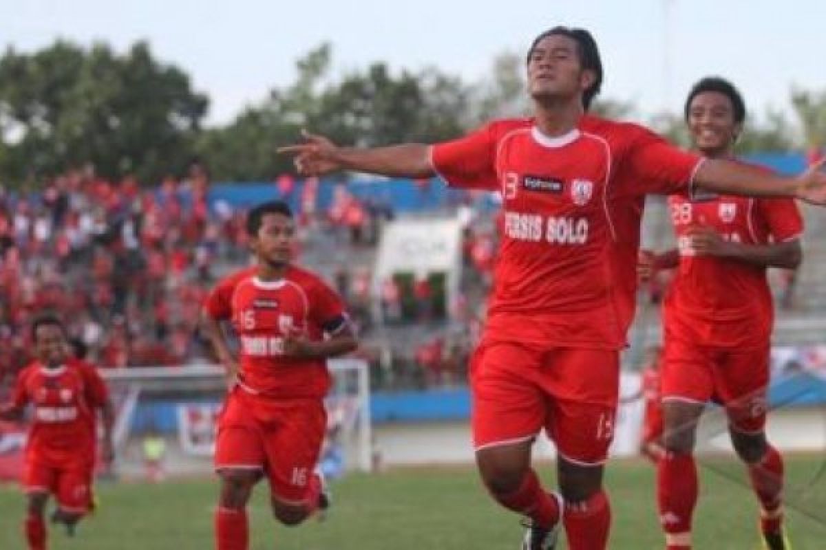 Persis Libas Persika Karawang 3-0