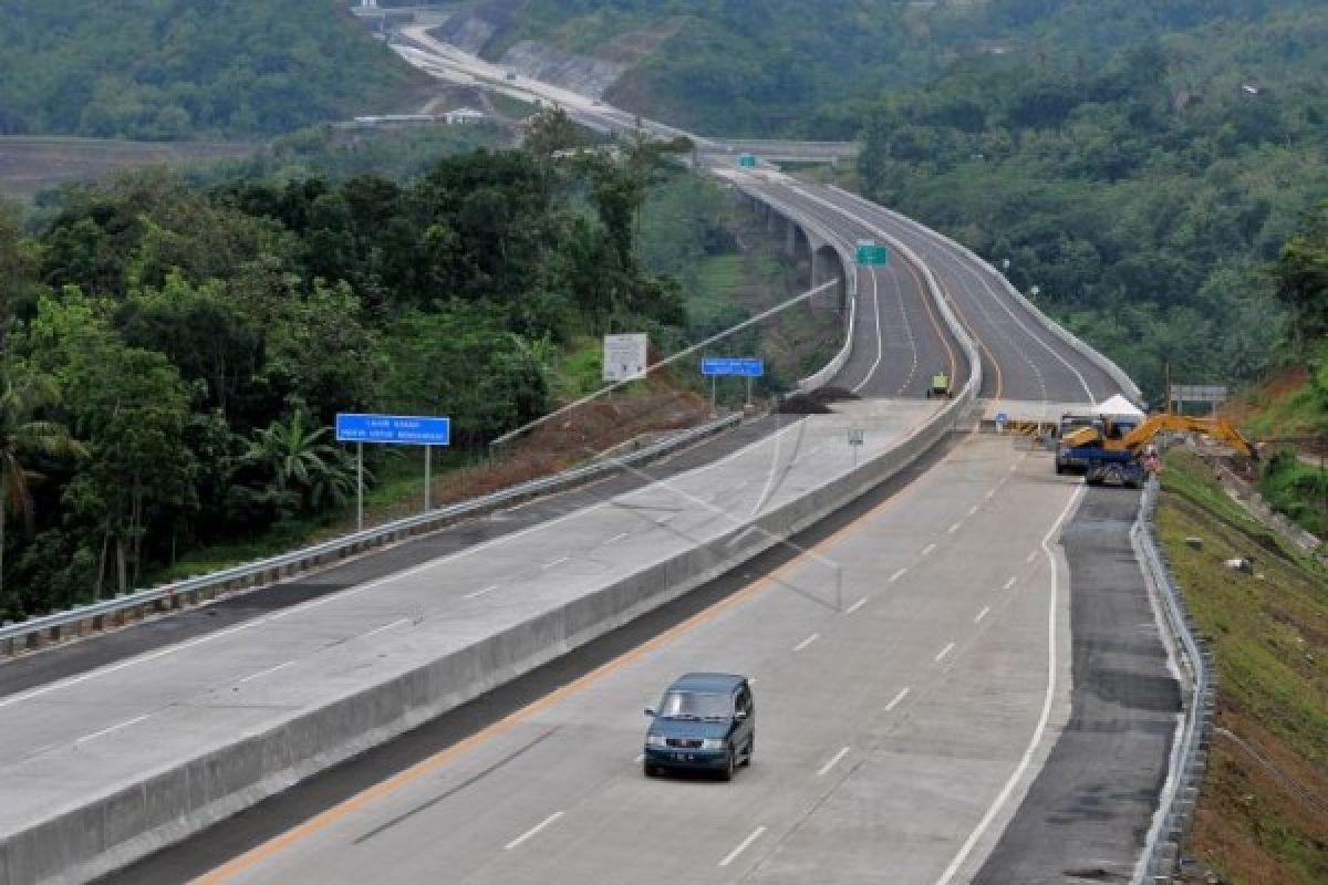 Trans-Java Toll Road Project to Be Completed by 2018