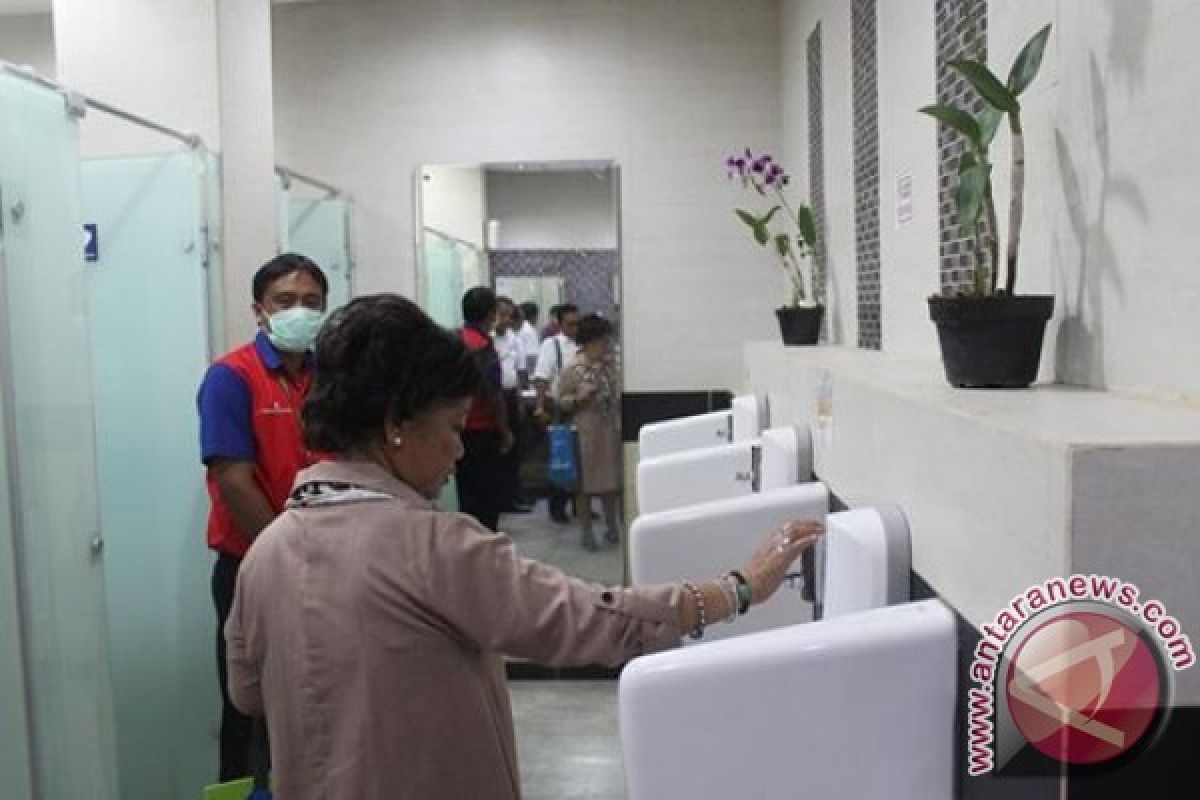 Asosiasi Toilet Nilai Bandara Samrat Manado