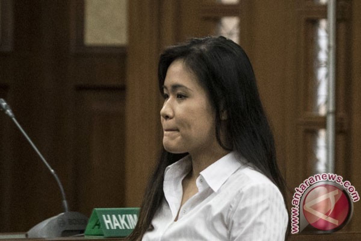 Jessica Menyangkal Anggapan Tampak Terlalu Tenang