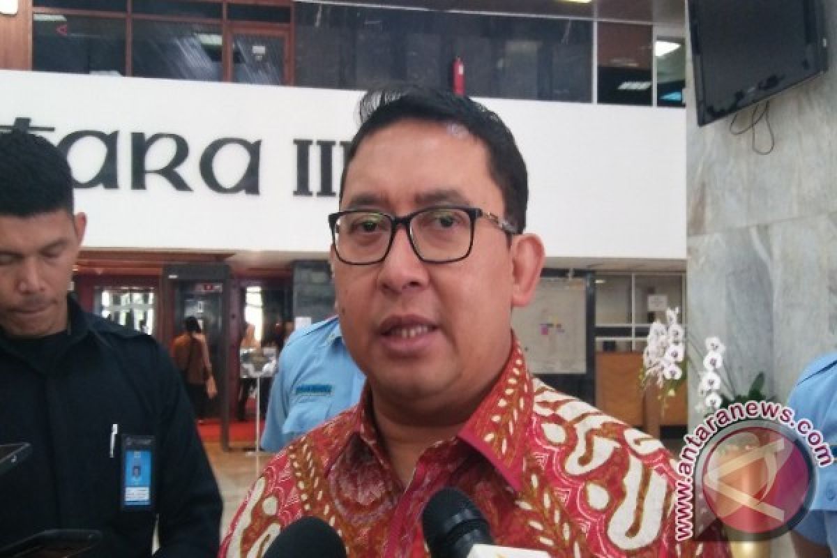 Fadli Zon minta Presiden Cermat Terkait Arcandra