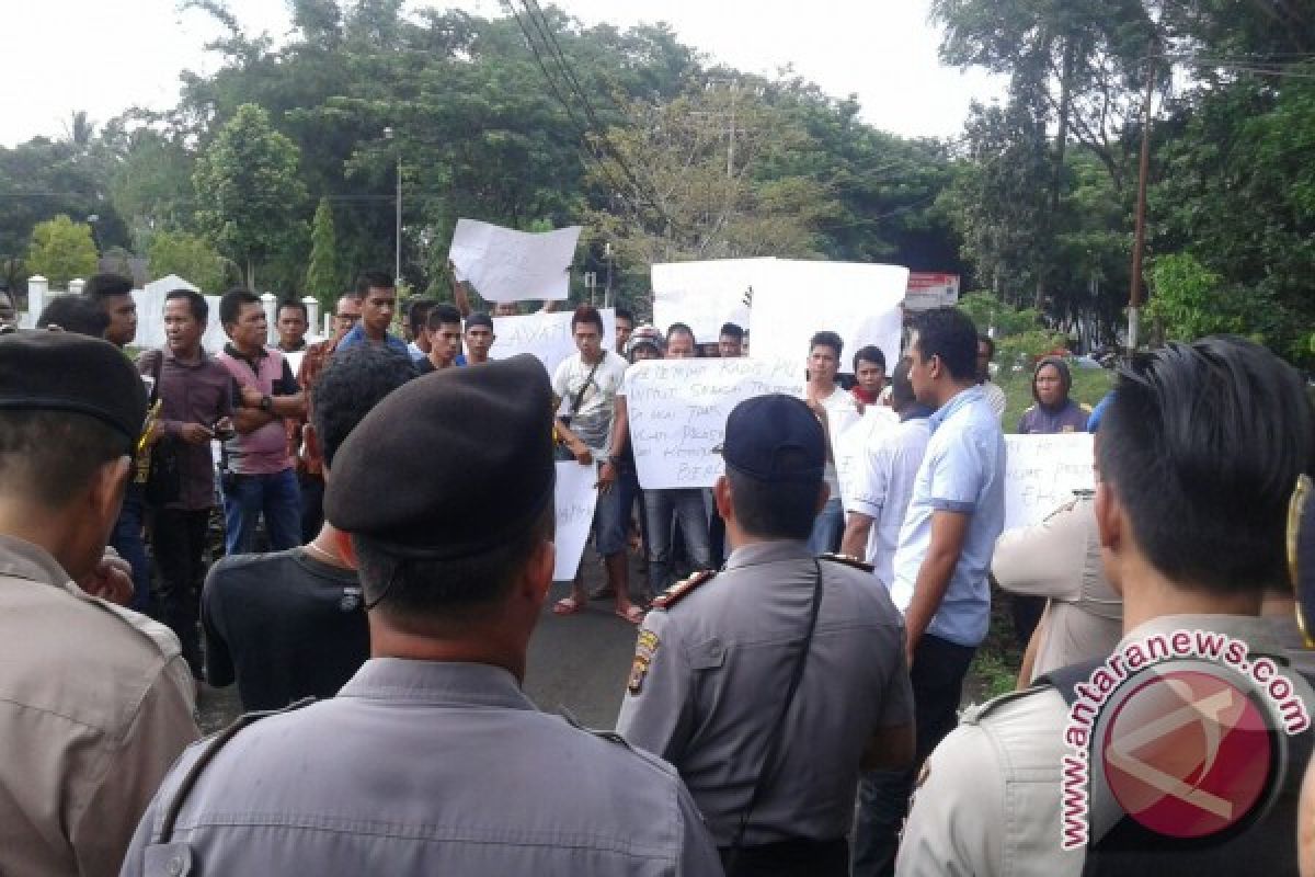 LSM GERAK Minta Kajari Minut Dicopot Dari Jabatannya