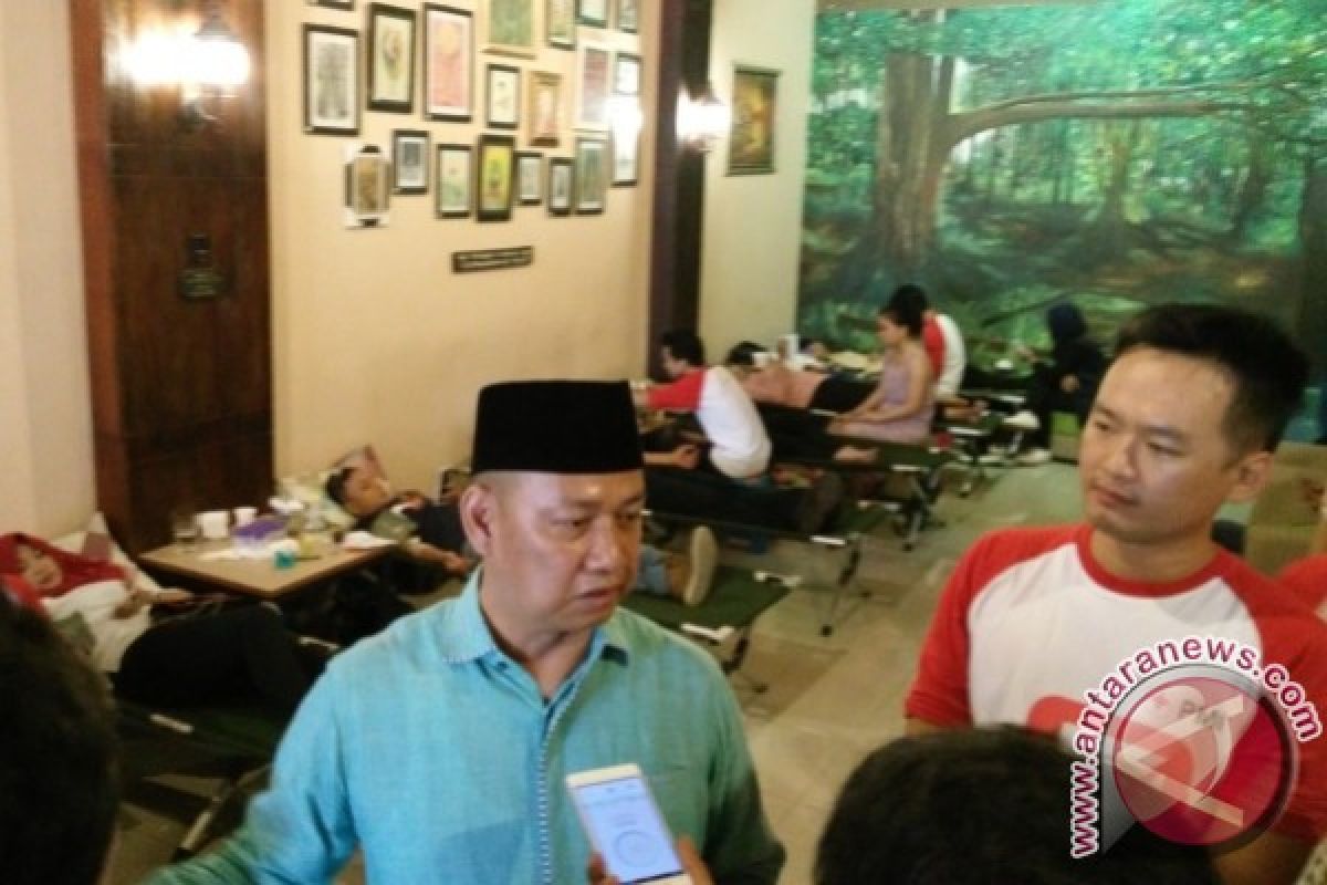 Ratusan Anggota Komunitas Palangka Raya Antre Donor Darah