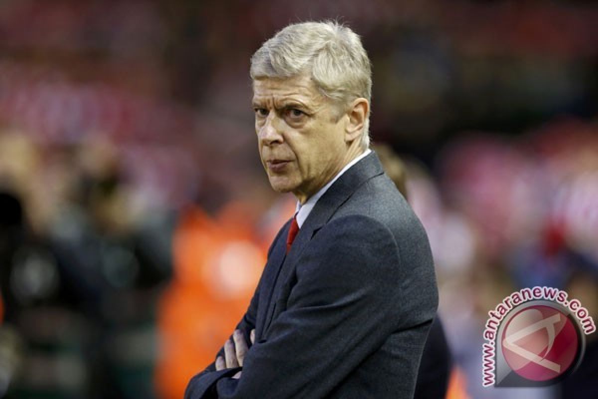 Wenger yang Paling Cocok Latih Timnas Inggris, Kata Davies