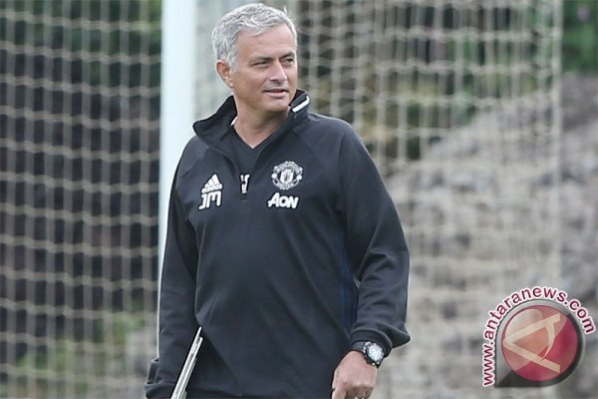 Inilah Tiga Kekeliruan Mourinho