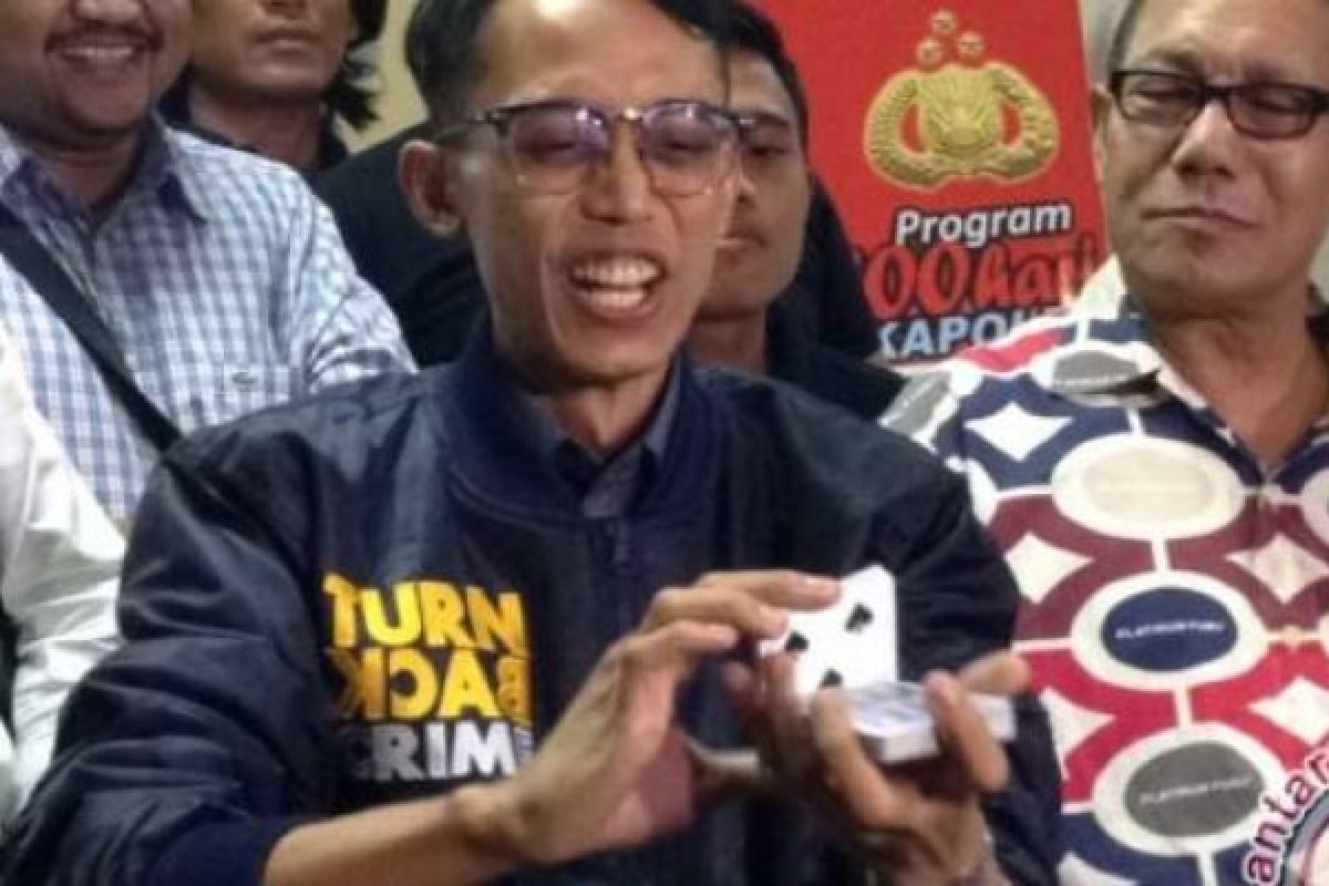 Ario Kiswinar Akhirnya Dapatkan Pengakuan Dari Mario Teguh