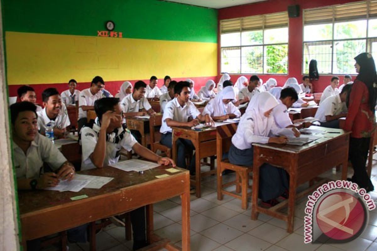 Wabub Tak Puas dengan Prestasi Pendidikan Pekalongan