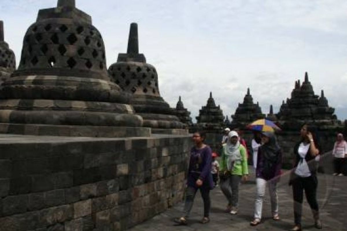 TWC Gelar Mahakarya Borobudur "Hairstyle and Fashion"