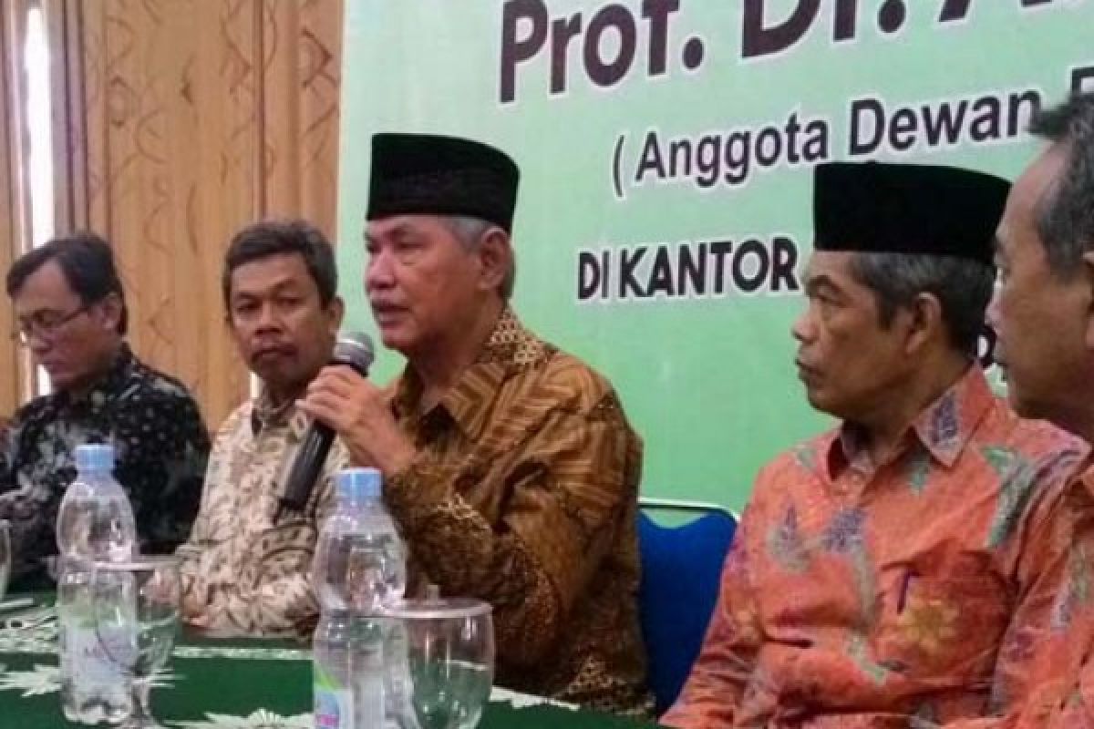 Malik Fadjar: Masyarakat perlu Bangun Kepercayaan