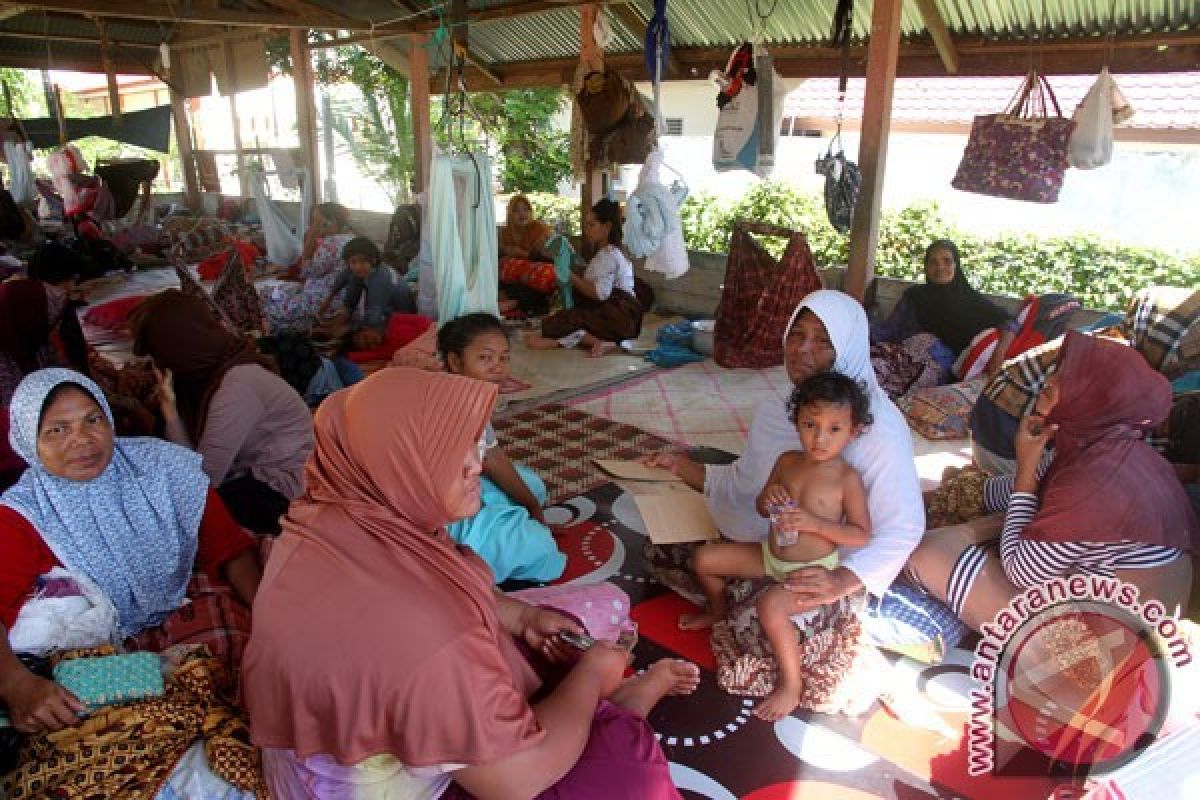 Evakuasi Korban Reruntuhan Ruko Akibat Gempa Aceh dilanjutkan